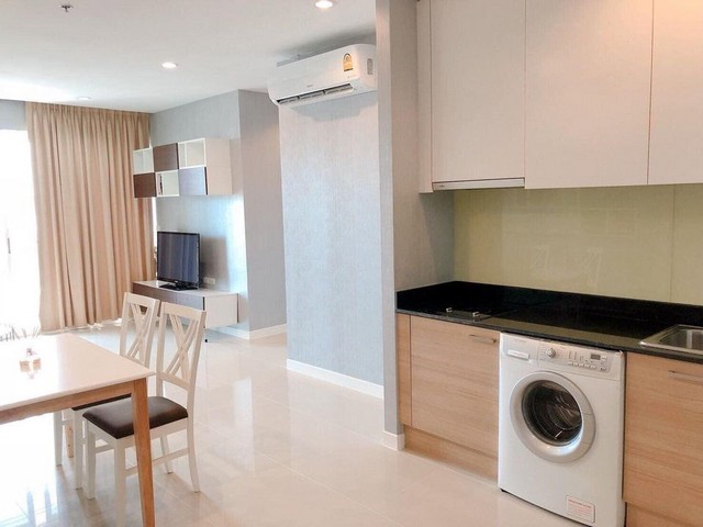 ให้เช่า Circle Condominium เพชรบุรี36  ราคา 35,000 บาทต่อเดือน (เครื่องใช้ไฟฟ้าและเฟอร์นิเจอร์ครบ)