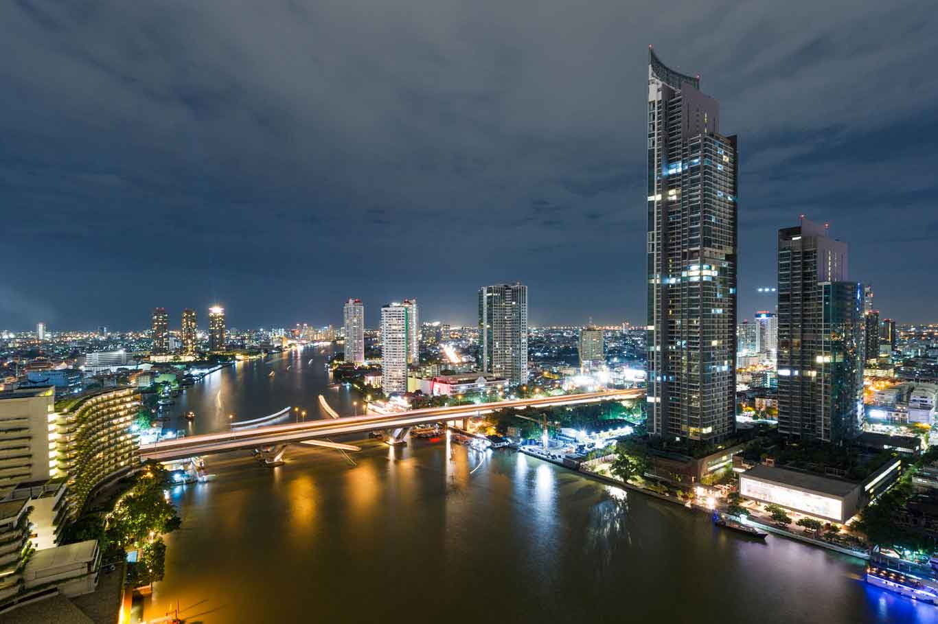 THE RIVER คอนโดสุดหรูติดริมฝั่งแม่น้ำพระเจ้ายา Corner Unit ( ห้องมุม )