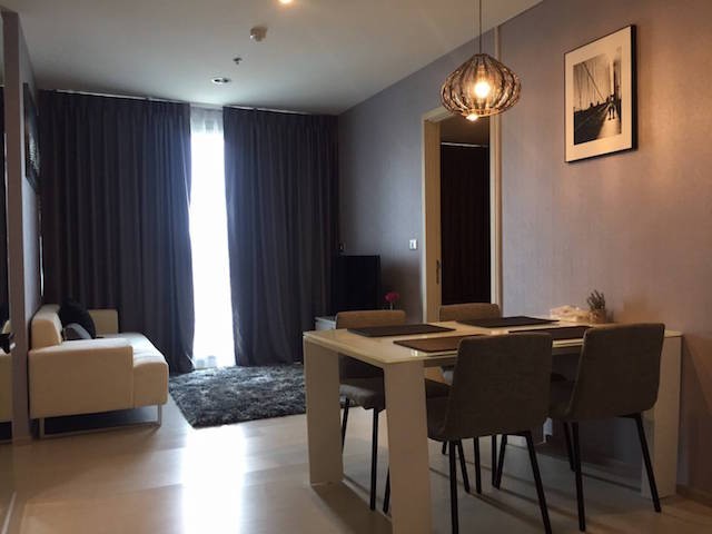 Rhythm Sukhumvit 42 fully furnished beautiful room beautiful view BTS Ekkamai