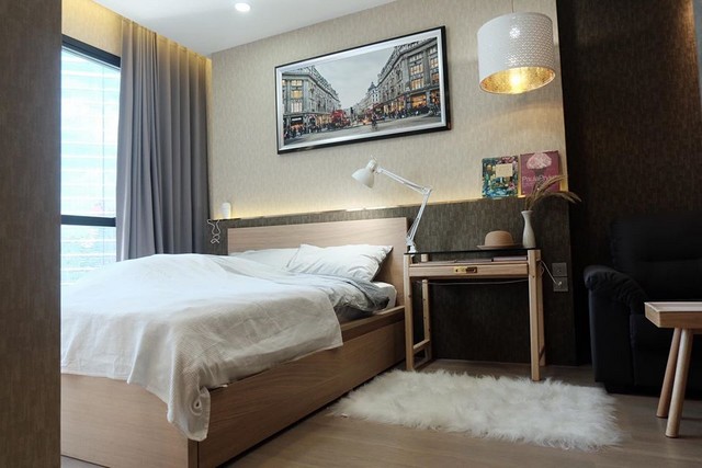 Ashton Chula Silom 22nd floor fully furnished clean peaceful MRT Sam Yan