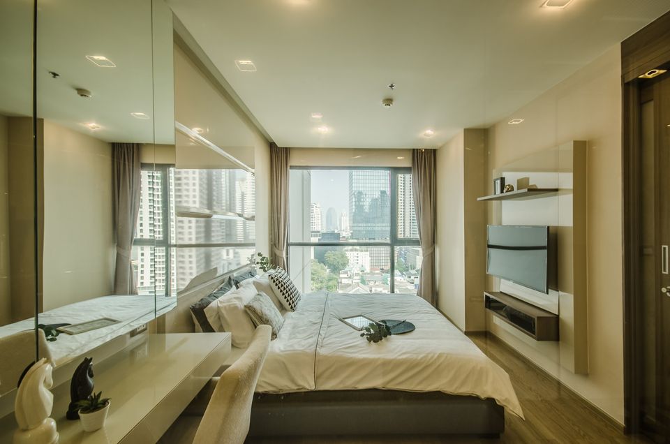 ให้เช่า คอนโด Address Sathorn  30,000 บาท/เดือน -เครื่องใช้ไฟฟ้าครบ -เฟอร์นิเจอร์ครบ