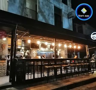 Rock Me Burger & Bar Nimman Branch