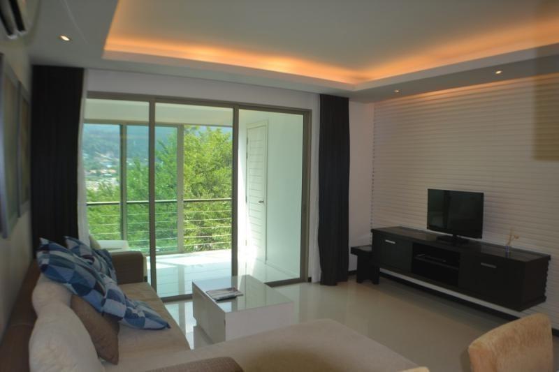 S09CF1501039 The regent kamala 2 bed 2 bath116 sqm. 7.9 MB