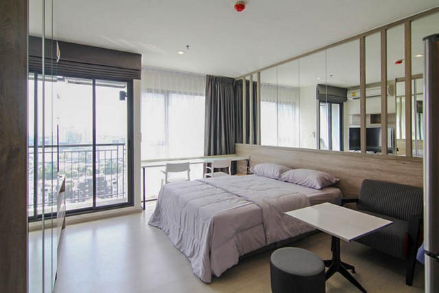 Condo for sale, near MRT Rama 9 RHYTHM Asoke 1, Airport Link