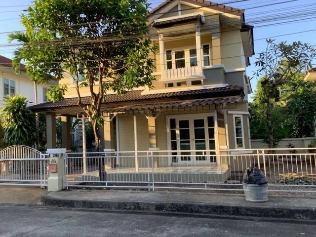 ขายบ้านเดี่ยว 57 ตร-ว.รีโนเวทใหม่สไตล์วินเทจในเครือ L&H แม่โจ้ เดินทางสะดวก หนองจ๊อม ในอำเภอสันทราย 