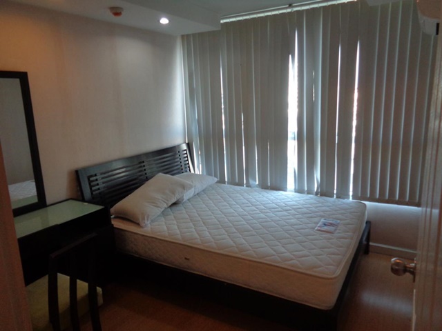 เช่าคอนโด ซีณิธ เพลส แอท สุขุมวิท [Zenith Place @Sukhumvit] 2 Beds วิวสวย ราคาถูก